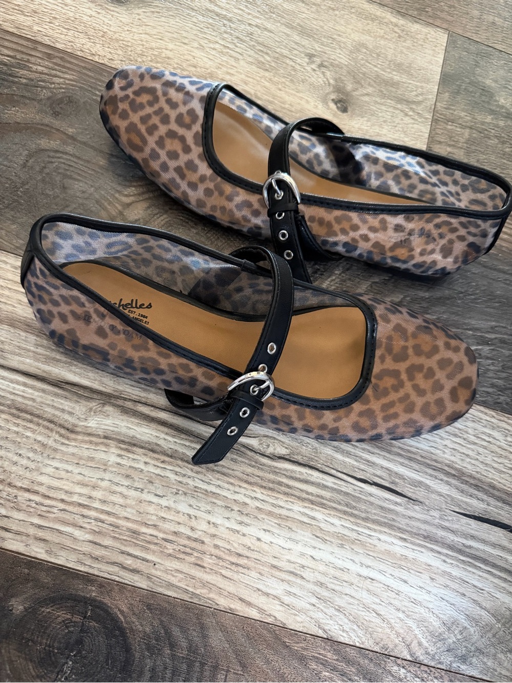Seychelles Leopard Mary Jane Flats – Size 8 - Picture 3 of 6